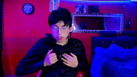 Angel  online show from March 5, 2025, 7:27 am