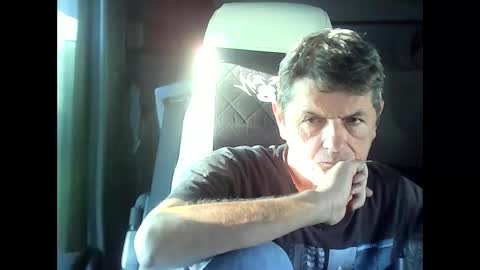 Snapshot of angelo888888 chatting on October 12, 2025, 7:29 am angelo888888 online show from October 12, 2025, 7:29 am