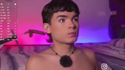 Snapshot of angelocute_ chatting on October 31, 2025, 3:18 am Angelo I work from home this is my room online show from October 31, 2025, 3:18 am