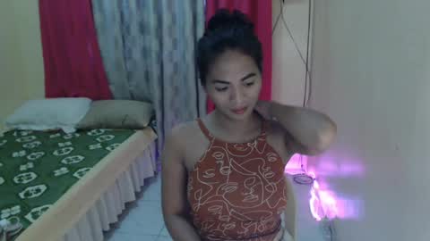sabina online show from June 12, 2026, 2:21 am