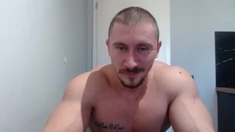  ------- SEX SHOW WITH GUYS AND GIRLS  MUSCLE SHOW online show from December 5, 2024, 12:44 pm