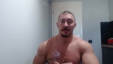  ------- SEX SHOW WITH GUYS AND GIRLS  MUSCLE SHOW online show from October 16, 2025, 1:56 pm
