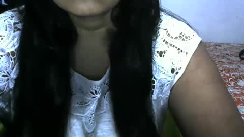 angelpriya555 online show from December 5, 2024, 5:17 pm