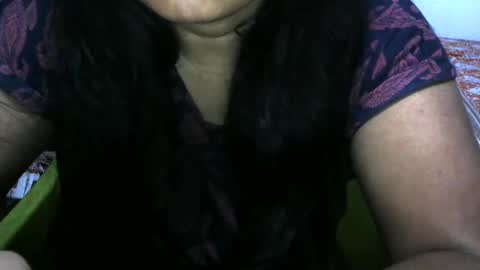 angelpriya555 online show from December 7, 2024, 5:42 pm