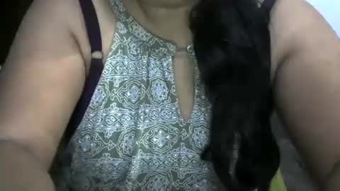 angelpriya555 online show from October 8, 2025, 6:16 pm