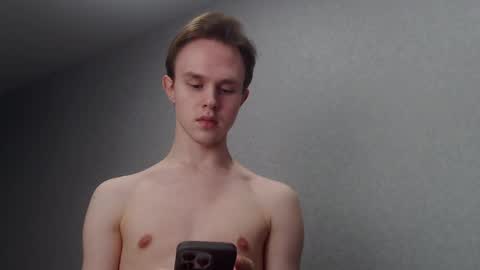 Snapshot of angelraaay chatting on January 22, 2025, 6:10 pm Angel online show from January 22, 2025, 6:10 pm