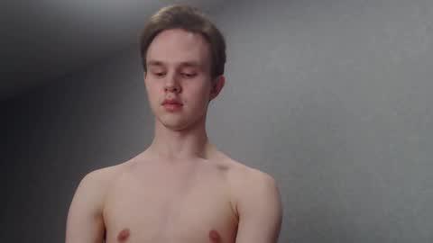 Snapshot of angelraaay chatting on January 23, 2025, 12:19 pm Angel online show from January 23, 2025, 12:19 pm