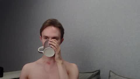 Snapshot of angelraaay chatting on January 25, 2025, 3:09 pm Angel online show from January 25, 2025, 3:09 pm