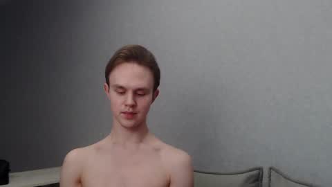 Snapshot of angelraaay chatting on January 30, 2025, 3:29 pm Angel online show from January 30, 2025, 3:29 pm