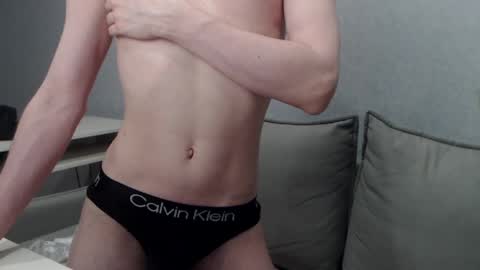 Snapshot of angelraaay chatting on February 2, 2025, 1:08 pm Angel online show from February 2, 2025, 1:08 pm