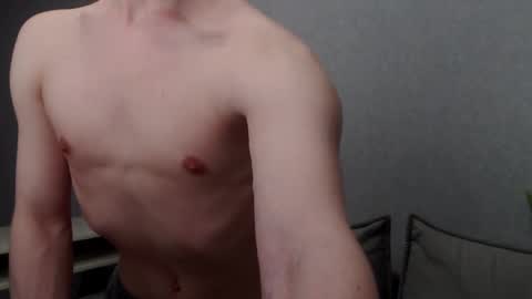 Snapshot of angelraaay chatting on February 9, 2025, 3:56 pm Angel online show from February 9, 2025, 3:56 pm