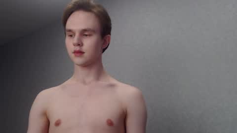 Snapshot of angelraaay chatting on February 15, 2025, 11:39 am Angel online show from February 15, 2025, 11:39 am