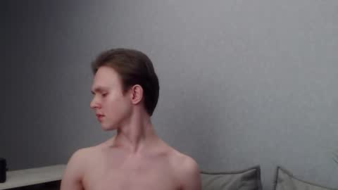 Snapshot of angelraaay chatting on February 18, 2025, 7:19 pm Angel online show from February 18, 2025, 7:19 pm