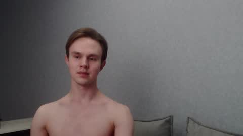 Snapshot of angelraaay chatting on February 20, 2025, 2:46 pm Angel online show from February 20, 2025, 2:46 pm