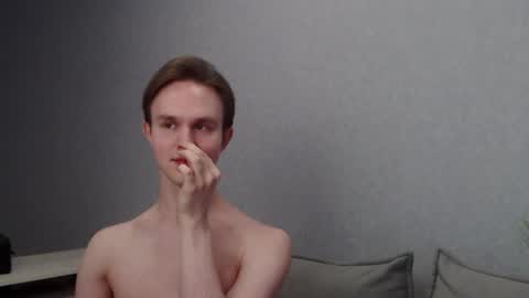 Snapshot of angelraaay chatting on February 22, 2025, 12:40 pm Angel online show from February 22, 2025, 12:40 pm