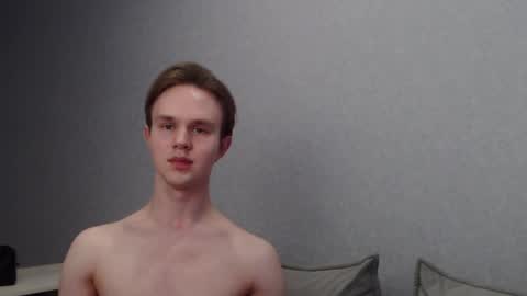 Snapshot of angelraaay chatting on February 25, 2025, 12:03 pm Angel online show from February 25, 2025, 12:03 pm