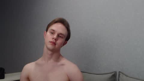 Snapshot of angelraaay chatting on February 26, 2025, 3:08 pm Angel online show from February 26, 2025, 3:08 pm