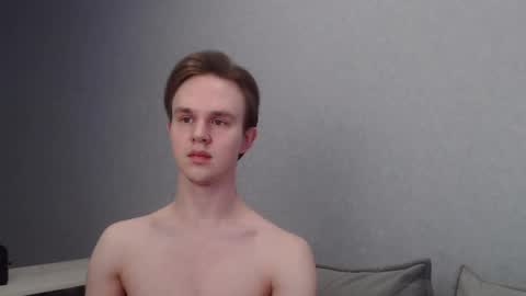 Snapshot of angelraaay chatting on February 27, 2025, 9:00 am Angel online show from February 27, 2025, 9:00 am