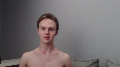 Snapshot of angelraaay chatting on February 27, 2025, 9:58 pm Angel online show from February 27, 2025, 9:58 pm