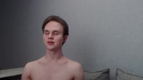 Snapshot of angelraaay chatting on March 1, 2025, 3:38 pm Angel online show from March 1, 2025, 3:38 pm