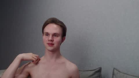 Snapshot of angelraaay chatting on March 1, 2025, 9:48 pm Angel online show from March 1, 2025, 9:48 pm