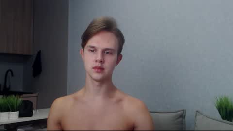 Snapshot of angelraaay chatting on September 23, 2025, 8:50 am Angel online show from September 23, 2025, 8:50 am