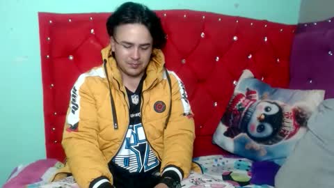 Snapshot of angels_0001 chatting on April 8, 2026, 3:06 am angels_0001 online show from April 8, 2026, 3:06 am