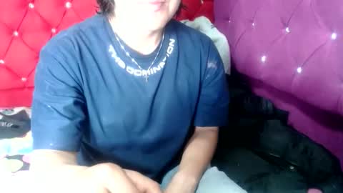Snapshot of angels_0001 chatting on May 3, 2026, 4:07 am angels_0001 online show from May 3, 2026, 4:07 am