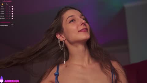 Nikki online show from February 23, 2026, 1:41 pm