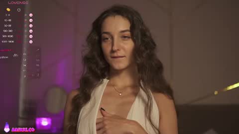 Nikki online show from August 7, 2026, 10:50 am