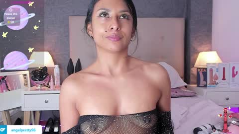 Angela online show from December 21, 2024, 4:46 pm