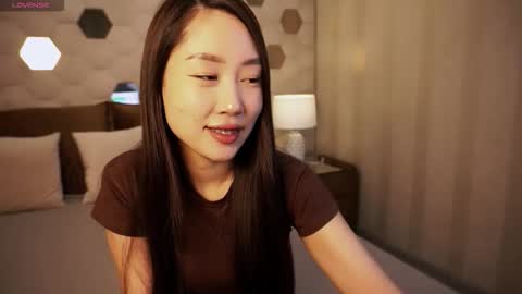 angelshy_ online show from September 24, 2025, 6:50 am