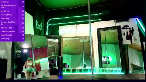 Snapshot of angelsparkle80 chatting on March 18, 2026, 4:37 am Madison Marie online show from March 18, 2026, 4:37 am