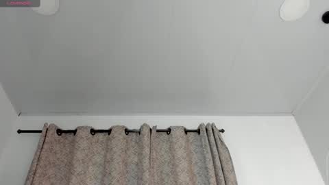 Snapshot of angelswets chatting on September 30, 2025, 4:56 pm ANGIE online show from September 30, 2025, 4:56 pm