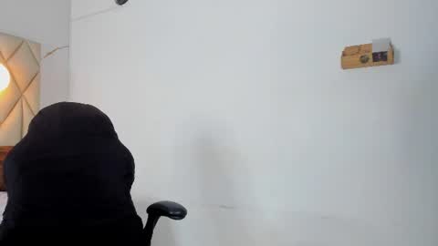 ANGIE online show from August 1, 2026, 2:49 pm