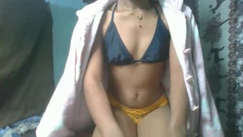 Snapshot of angeltta69 chatting on September 22, 2025, 2:46 am angeltta69 online show from September 22, 2025, 2:46 am