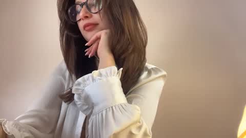 Snapshot of angelwhisper56 chatting on October 14, 2025, 11:33 am Lisa online show from October 14, 2025, 11:33 am