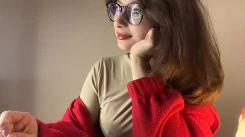 Snapshot of angelwhisper56 chatting on October 23, 2025, 2:05 pm Lisa online show from October 23, 2025, 2:05 pm