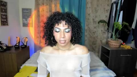 angelwhitte online show from April 28, 2026, 2:27 am