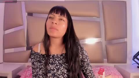 angely_js online show from January 27, 2025, 10:49 pm