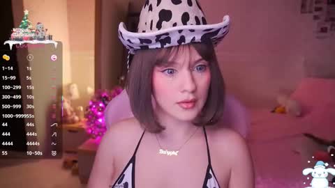 Angel online show from November 30, 2025, 8:40 am