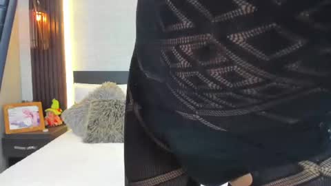 Snapshot of anghel_stone chatting on June 18, 2026, 8:46 pm Anghel Stone online show from June 18, 2026, 8:46 pm