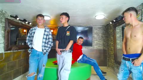 Snapshot of anghelytos chatting on January 11, 2025, 6:44 pm anghelytos online show from January 11, 2025, 6:44 pm