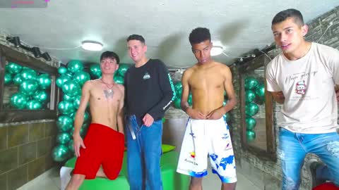 Snapshot of anghelytos chatting on February 4, 2025, 7:55 pm anghelytos online show from February 4, 2025, 7:55 pm