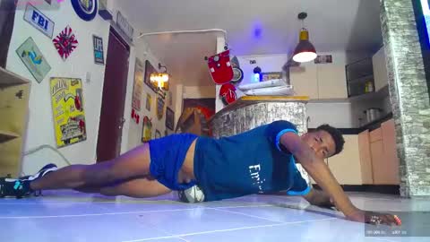 Snapshot of anghelytos chatting on February 13, 2025, 10:43 pm anghelytos online show from February 13, 2025, 10:43 pm