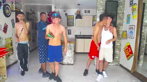 Snapshot of anghelytos chatting on March 1, 2025, 9:26 pm anghelytos online show from March 1, 2025, 9:26 pm