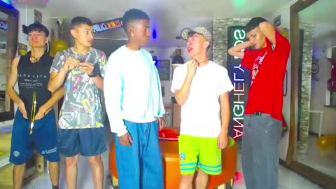 Snapshot of anghelytos chatting on March 4, 2025, 6:07 pm anghelytos online show from March 4, 2025, 6:07 pm