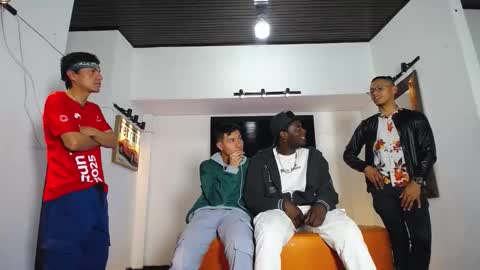 anghelytos online show from December 15, 2025, 4:06 am