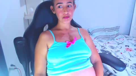 IG angie dreamgirl01 online show from January 3, 2025, 9:36 pm