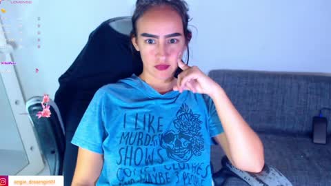 Snapshot of angie_dreamgirl chatting on April 7, 2026, 12:16 pm IG angie dreamgirl01 online show from April 7, 2026, 12:16 pm